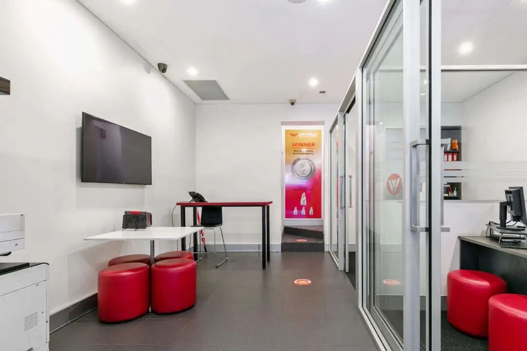 23年首次上市！悉尼华人区Hurstville核心旺铺，空置交付，双重收益，自用投资皆宜！ - 12