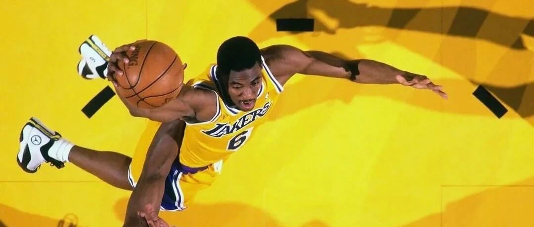 海绵玩2K丨OL1，非常强势！装备顶尖动作包，科比曾经给他打过替补？