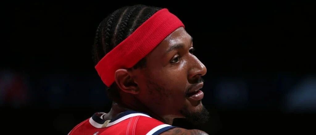 海绵玩2K丨OL1，奇才队真正的老大 & 赛季场均30.5分却未能入选全明星