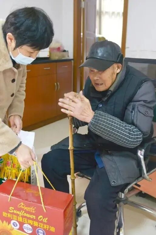 【组织风采展】助老服务 打造幸福吉祥梦_新闻动态_民政局_上海市青浦区人民政府
