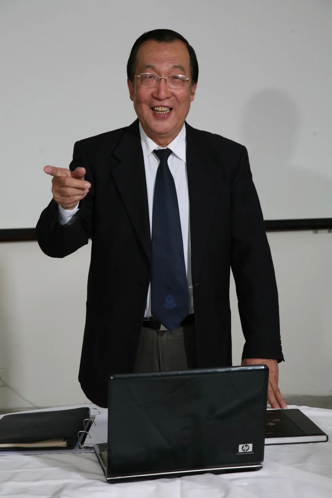 电气工程及其自动化专业带头人刘重轩教授.jpg