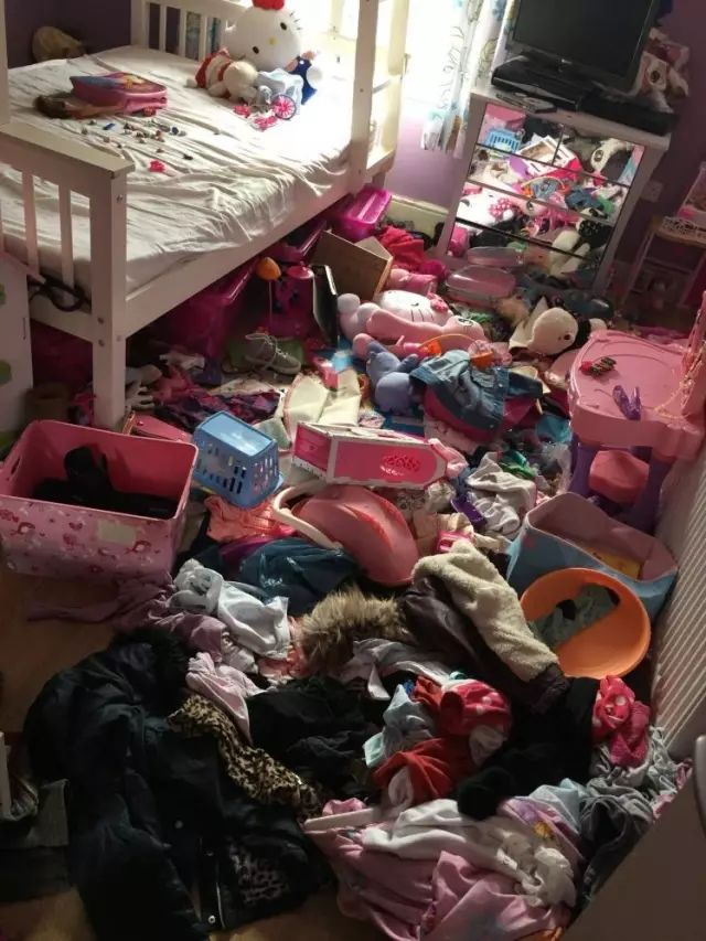 辣眼睛英国最脏乱卧室评选