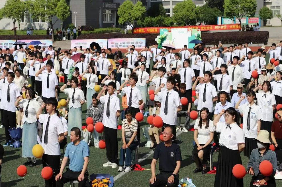 海亮学校_海亮学校一年学费多少_海亮学校学费