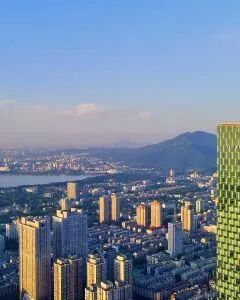 南京丽思卡尔顿酒店·行政豪华大床房 1晚