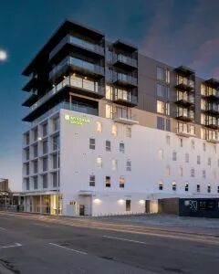 基督城基尔摩街温德姆花园酒店·特大床房 1晚