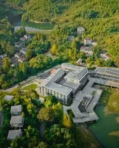 湖州芳菲学苑酒店·芳扉学苑双床房 2晚