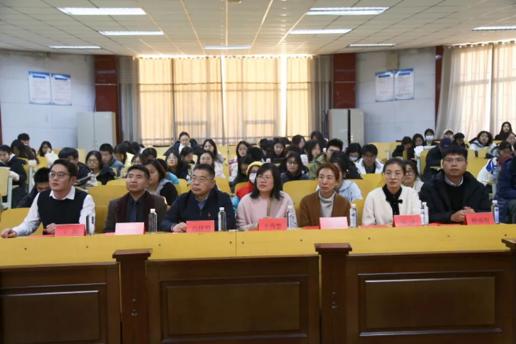 携手高校，共育法律精英 &mdash;&mdash;第十四届豪德律所奖学金颁奖仪式成功举行