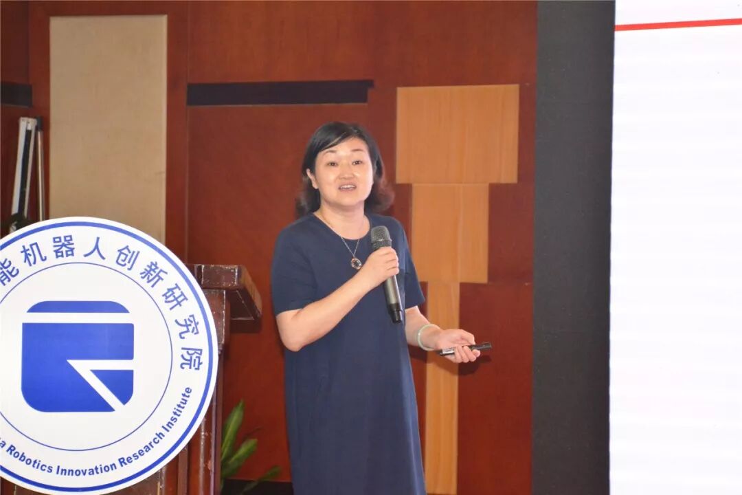 广东工业大学科技处(人文社科处)副处长谢卫红教授讲授课程