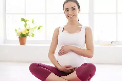 产后减重难是因为孕期吃的太多？