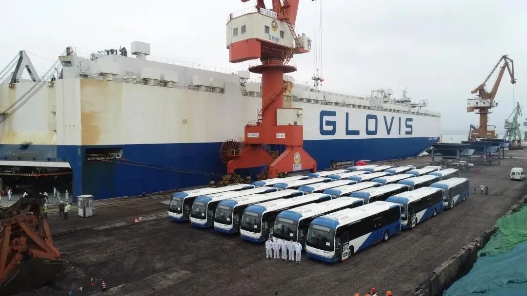 5407輛！金龍客車亮出2020上半年海外“成績單”(圖2)