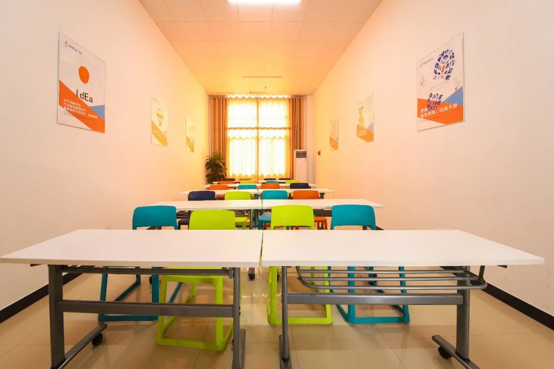 校园大学创业项目点子_大学生创新创业项目有哪些项目_大学生校园创新创业项目