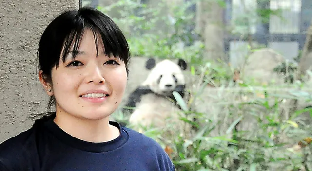 这个日本妹子为了中国“国宝”奉献了30年青春！还成为熊猫基地唯一的外国人…（组图） - 24