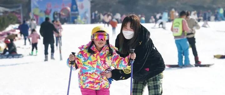 16省份春节旅游成绩单出炉！这5地收入超百亿