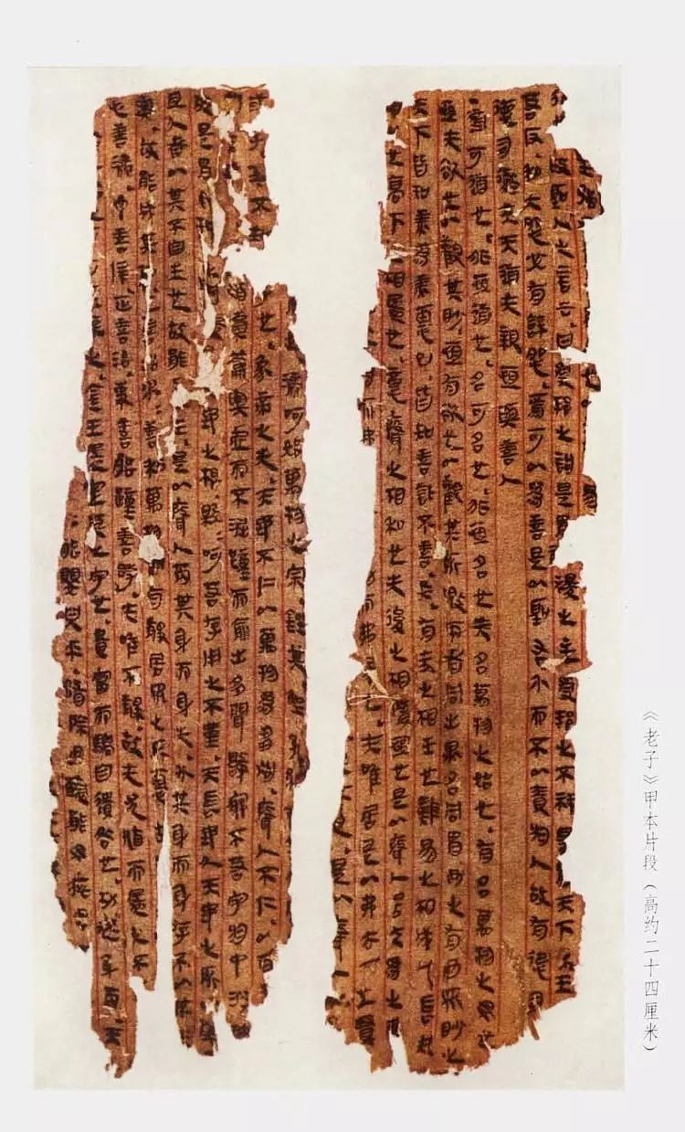 通过现场互动体验,了解甲骨,青铜,竹简,锦帛等各种器物上的汉字