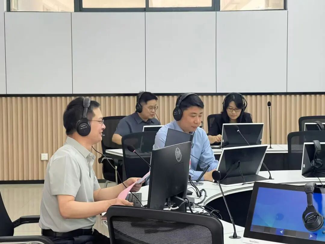 西安外国语大学与东方正龙校企合作实验室签约仪式举行