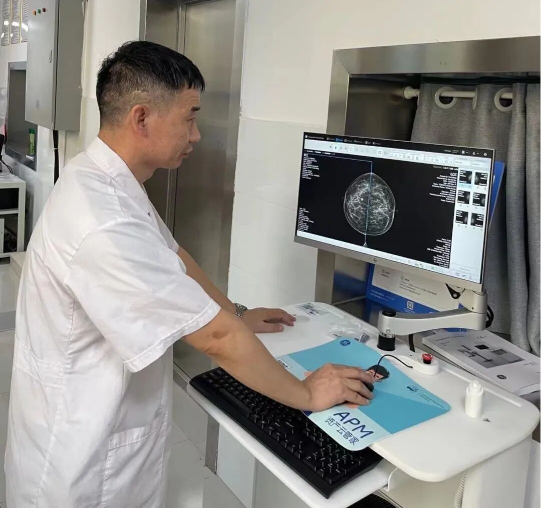 乳腺机为什么叫钼靶乳腺检查的“健康福音”来了！——我院新引进GE全新一代数字乳腺X线机（钼靶）_https://www.jmylbn.com_新闻资讯_第5张
