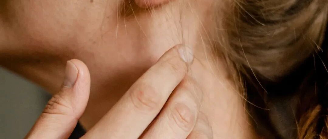 脖子长“小肉球”，千万别乱揪！可能是HPV感染？