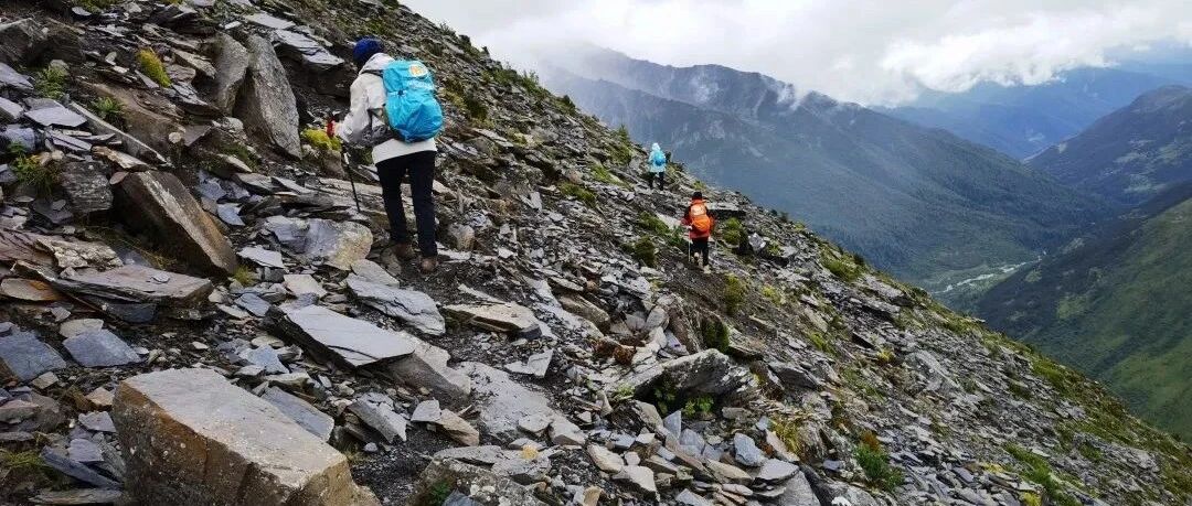 城市之外，山野之间 | 户外小白四姑娘山探路记