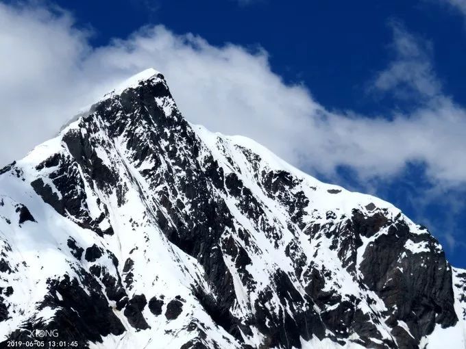 為什麼那麼多人去嘗試四姑娘山三峰連登？ 旅遊 第119張