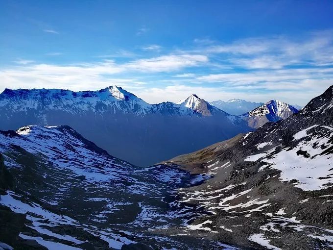 為什麼那麼多人去嘗試四姑娘山三峰連登？ 旅遊 第92張