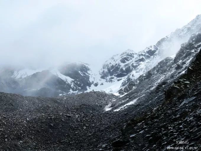 為什麼那麼多人去嘗試四姑娘山三峰連登？ 旅遊 第142張