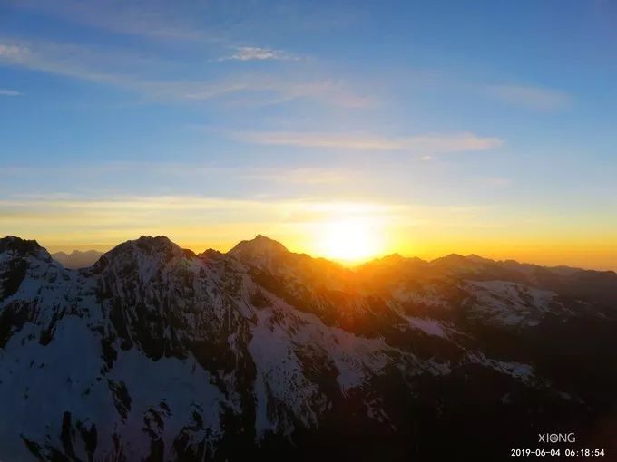 為什麼那麼多人去嘗試四姑娘山三峰連登？ 旅遊 第80張