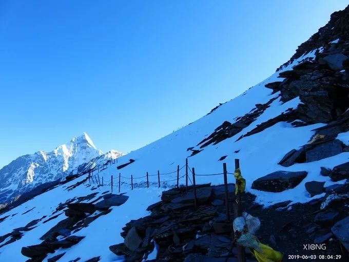 為什麼那麼多人去嘗試四姑娘山三峰連登？ 旅遊 第55張