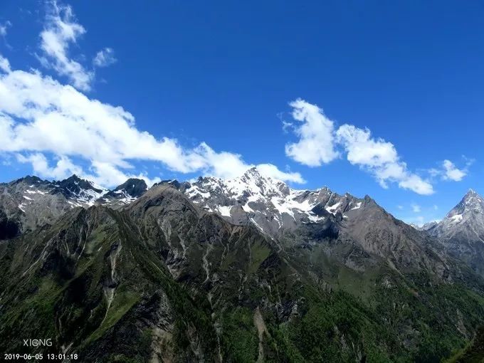 為什麼那麼多人去嘗試四姑娘山三峰連登？ 旅遊 第118張