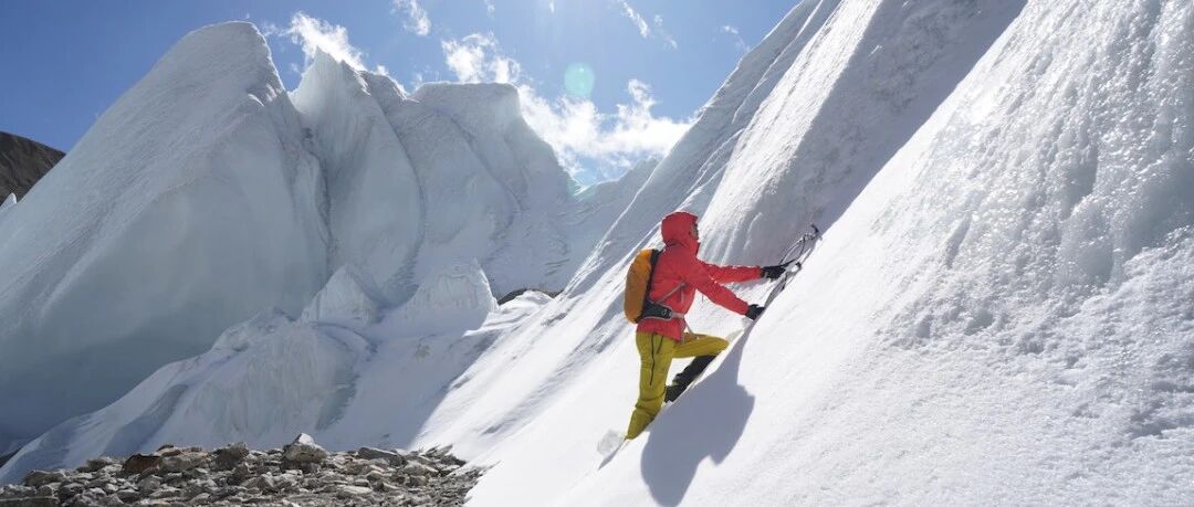 希夏邦马大环线：一场冰塔林与雪山的盛宴