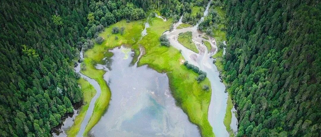 复兴号动车进西藏，一站一景一天堂，沿途小众秘境美哭！