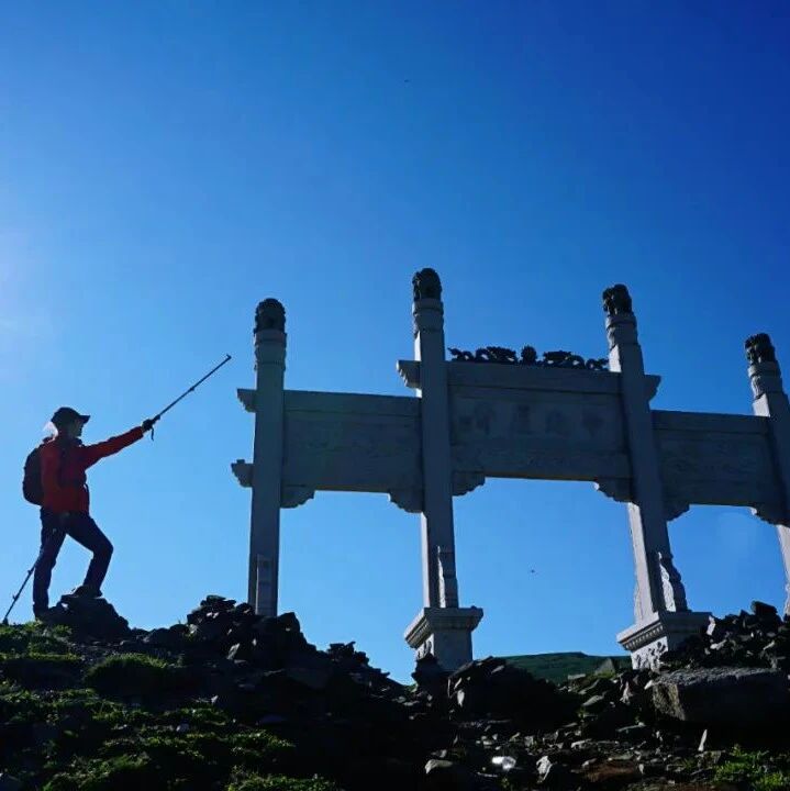 3 名驴友被困五台山，2 人遇难。线路千万条，安全第一条！