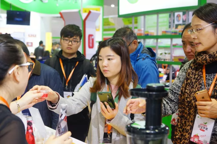 亚果会采访,这么高颜值的水果,您品尝过了吗? 亚果会采访,这么高颜值的水果,您品尝过了吗?