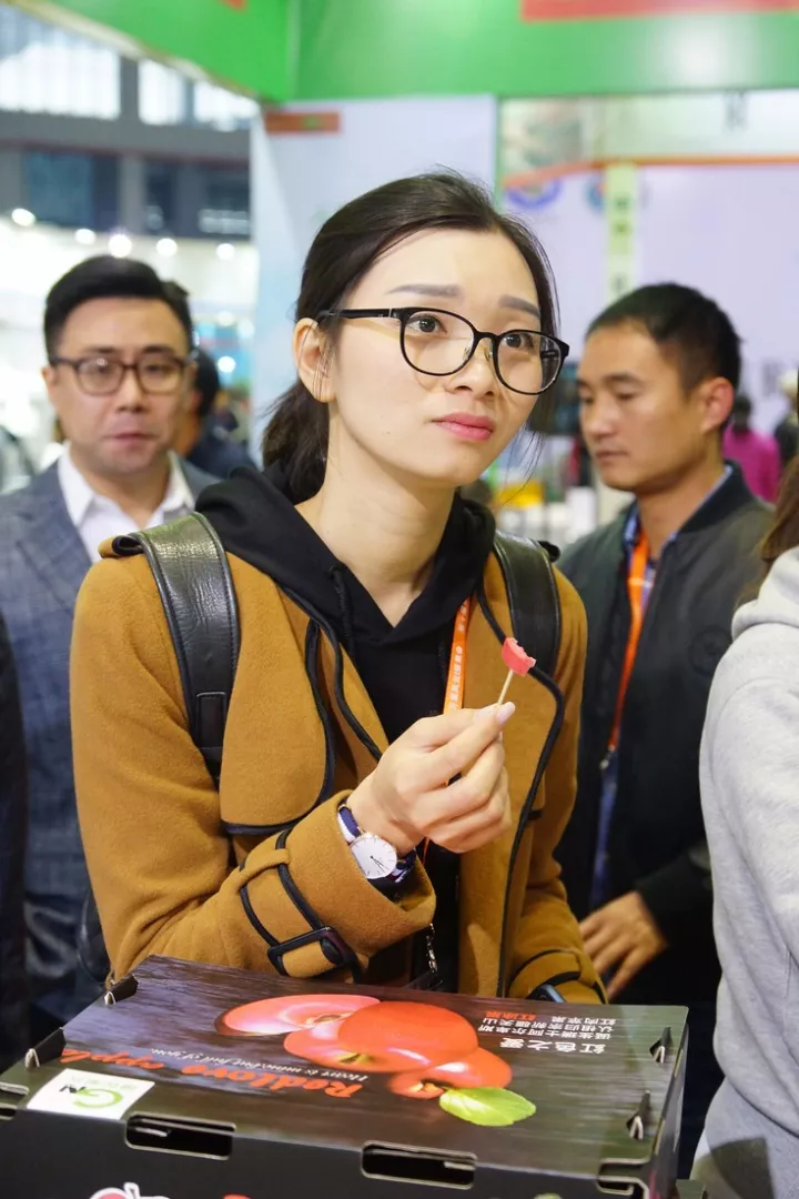 亚果会采访,这么高颜值的水果,您品尝过了吗? 亚果会采访,这么高颜值的水果,您品尝过了吗?
