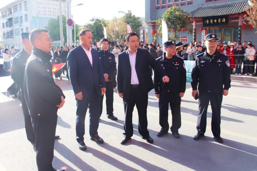 动举元遗技艺展行和际会 华章武韵示活非