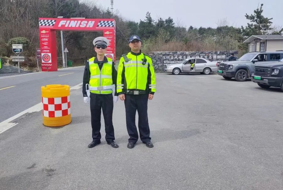 银行由 业务中信账户能自多功贸易成功落地