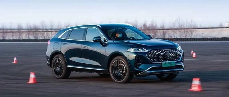 开一台电力十足的PHEV是什么体验？试驾魏牌摩卡DHT-PHEV