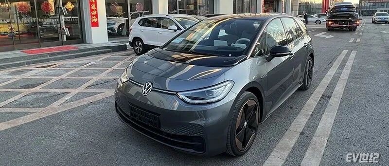 为啥放弃了比亚迪海豚和特斯拉Model 3？上汽大众ID.3 购车记