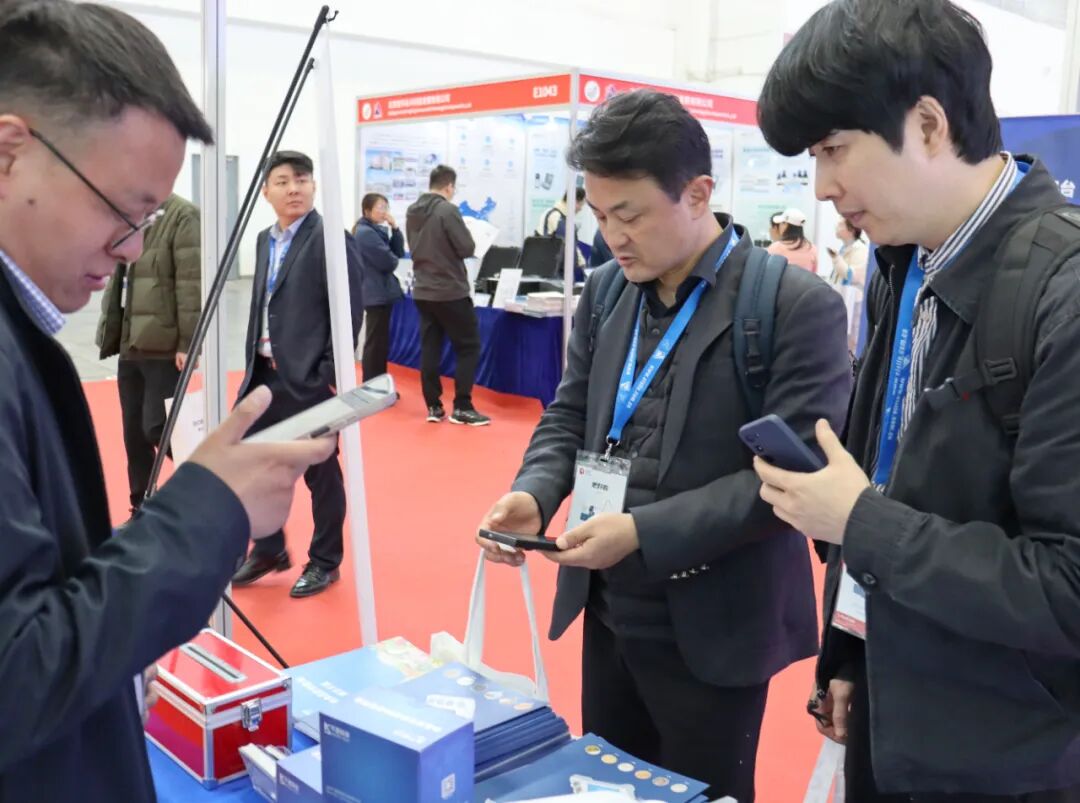 千星鑠金攜創(chuàng)新成果閃耀CISILE 2025中國科儀展