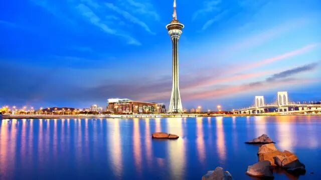 在澳门街上被警察截查,该怎办?