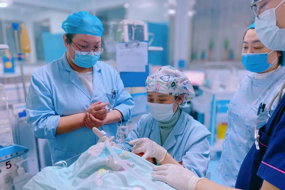 无创辅助通气是什么【新技术】无创呼吸机辅助通气技术，为新生命撑起健康保护伞_https://www.jmylbn.com_新闻资讯_第4张