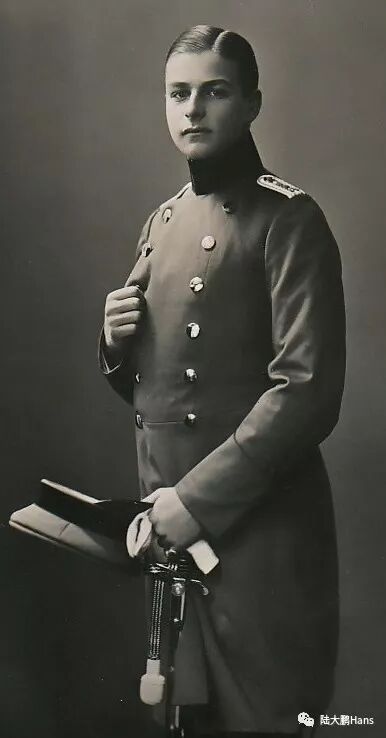 麦咭麦咭红之疯狂的麦咭爱奇艺_麦咭麦咭红之疯狂的麦咭第三季_卑斯麦