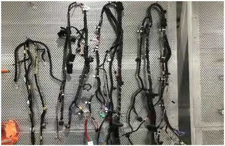 特斯拉 Modle 3线束拆解分析的图7