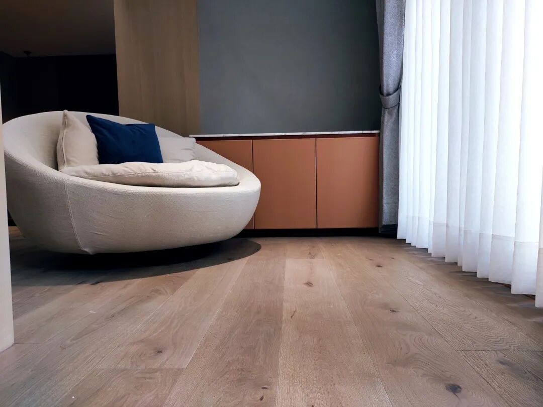 地板工字铺三六九铺_地板上可以铺木地板吗_地板横着铺还是竖着铺