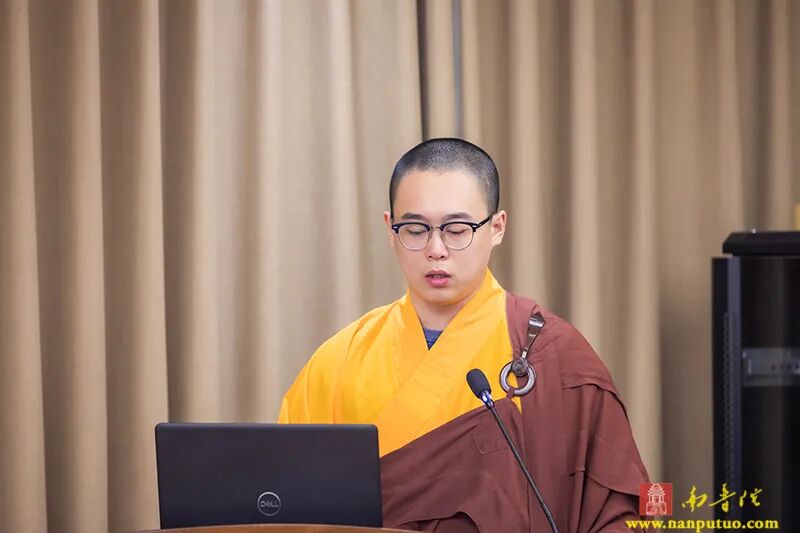 闽南佛学院举办2021级研究生入学典礼