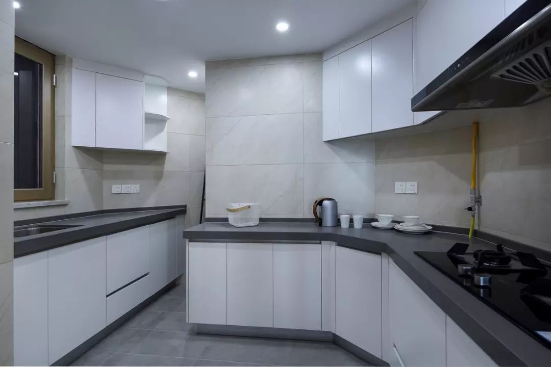 79平现代三居室，小户型的书房也很有用！