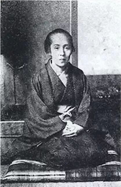 貞子 的真實原型 被生母推到井裡 用意念做出錄像帶 Justyou