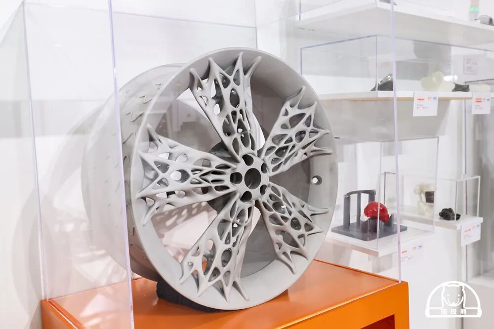 专访铂力特薛蕾：大生产时代，几十台金属机是3D打印工厂的起点的图8