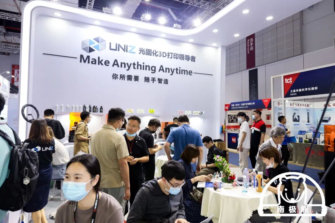 齒科3D打印市場將達200億！UNIZ強勢推出LCD光固化專業新品NBEE的圖1