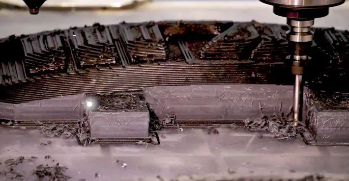 3D打印和CNC：混合制造的优劣势、应用、供应商的图1