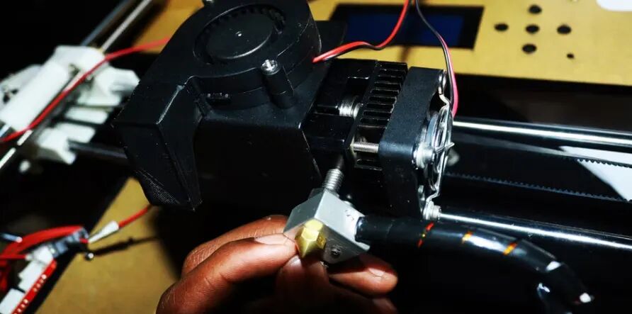 如何疏通FDM 3D打印机喷嘴？的图1